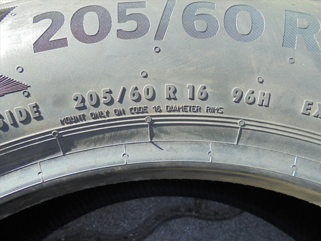 Vadi Új 205/60 R 16-os Continental Prémium Contact 6-os nyári gumi eladó 3. kép