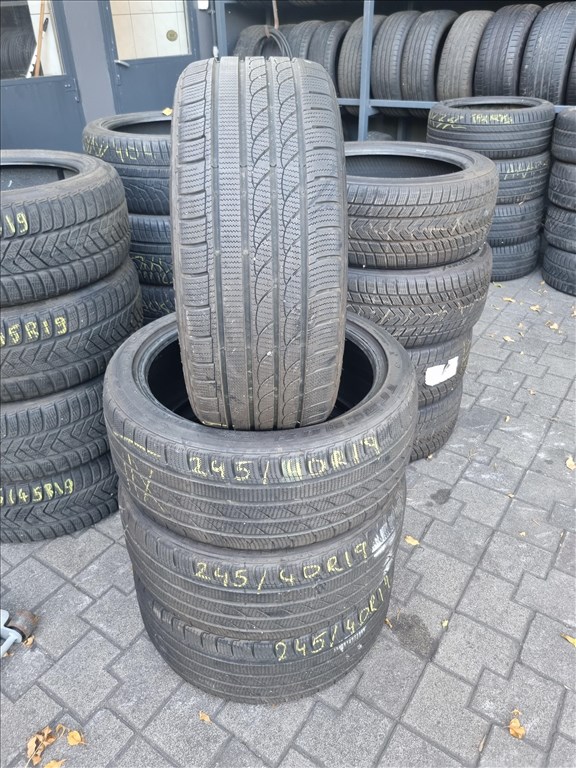  245/4019" újszerű Tracmax Ice-Plus S210 téli gumi 4db  3. kép