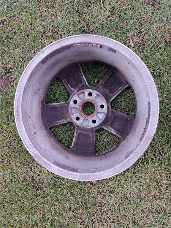 Skoda Octavia III felni eladó! 5E0601025H 8Z8 6. kép