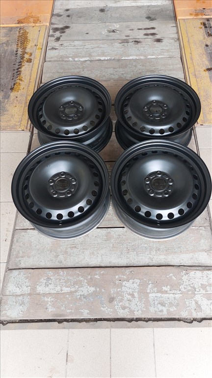  5x108 lyukosztású 6,5JJ 16" felújított (gyári felni) lemezfelni 3. kép