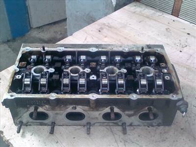 VOLKSWAGEN POLO CLASSIC 99.10-01.09 Hengerfej. benzines