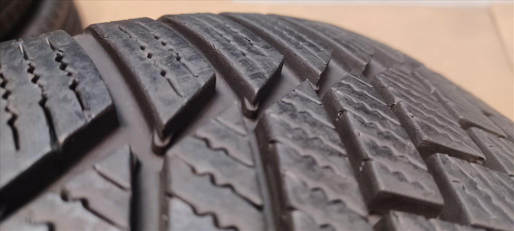 Mercedes W205 C klasse 5x112 7x17 ET48,5 225/50 R17 téli gumikkal 4db 10. kép