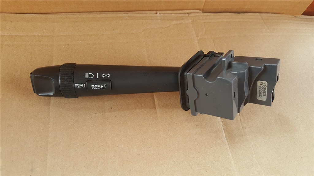 Volvo 30658618 S60 S80 V70 XC70 indexkapcsoló 4. kép