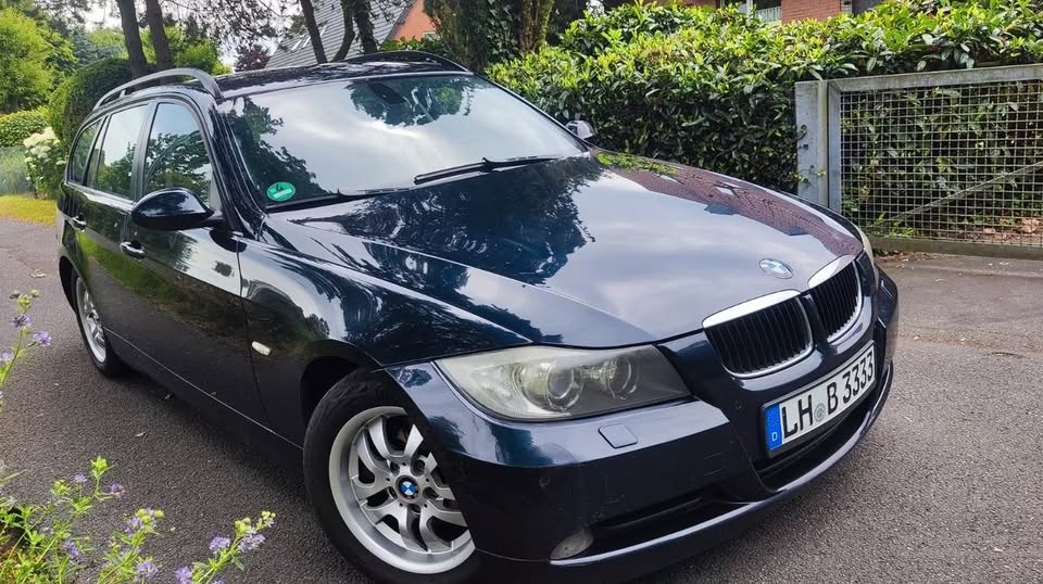 BMW 3-as sorozat (E90, E91, E92, E93) bontott alkatrészei 2. kép