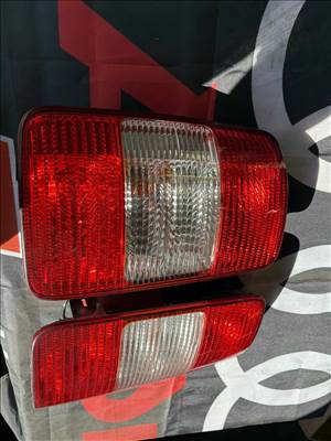 Volkswagen Caddy III Hatsó lámpa  2k0945111a