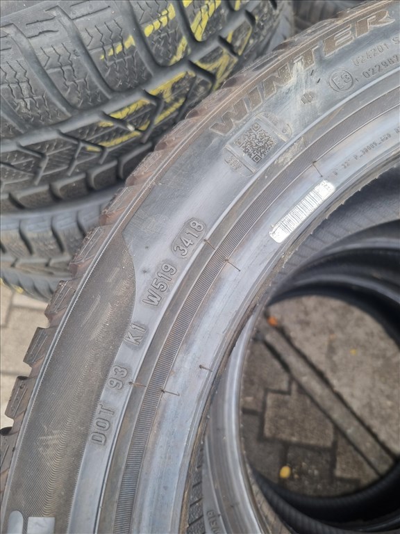  225/4518" újszerű Pirelli Sottozero 3 téli gumi 4db  6. kép