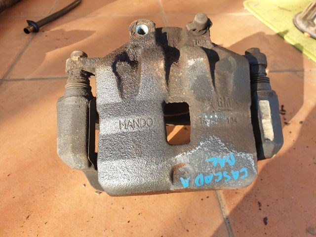 Opel Astra J GTC Bal első fékmunkahenger  ta134 1. kép