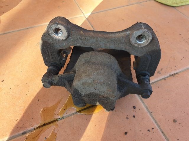 Opel Astra J GTC Bal első fékmunkahenger  ta134 2. kép