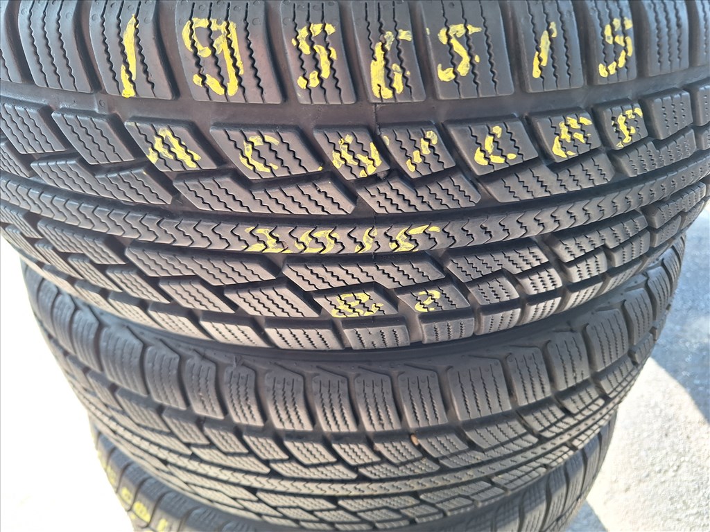  195/65/15"  Achilles téli gumi  1. kép