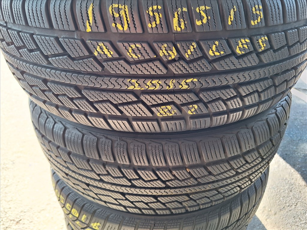  195/65/15"  Achilles téli gumi  2. kép