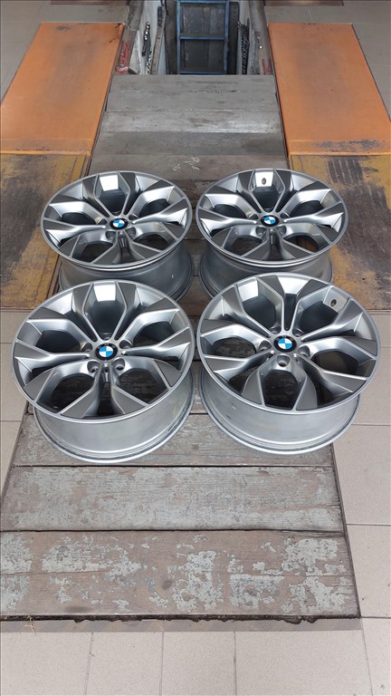  5x120 2 széles Gyàri X3 19" Alufelni  3. kép