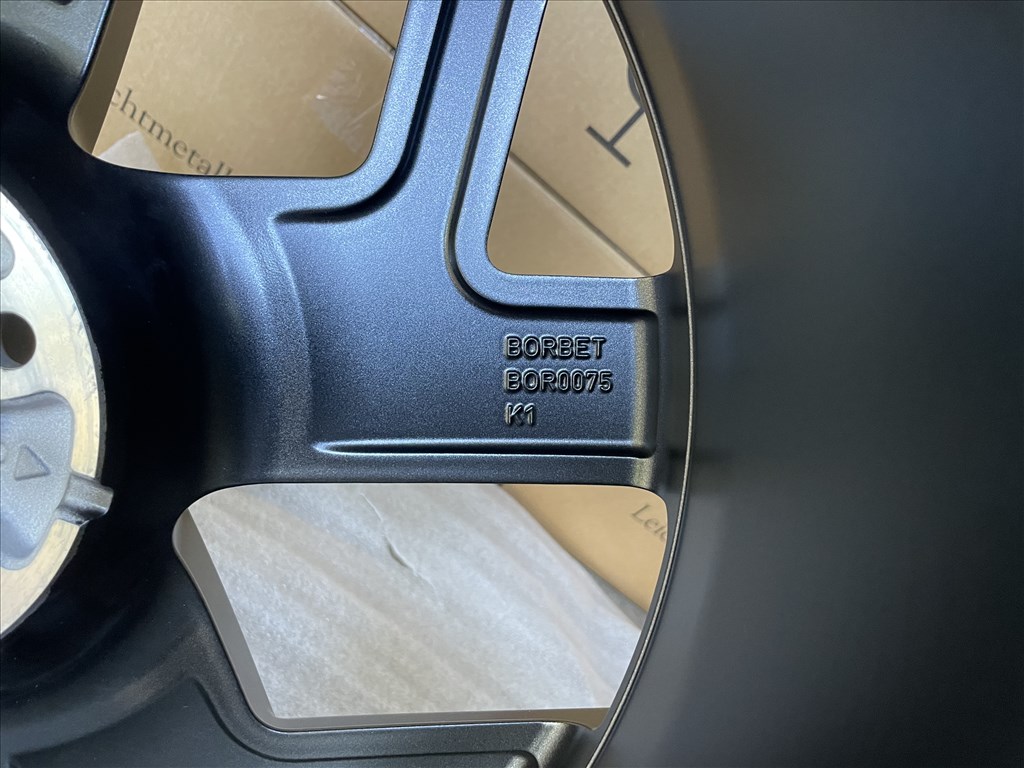 HYUNDAI IONIQ 5 IONIQ 6 vadonatúj gyári 20” alufelni garnitúra ELADó! 4. kép