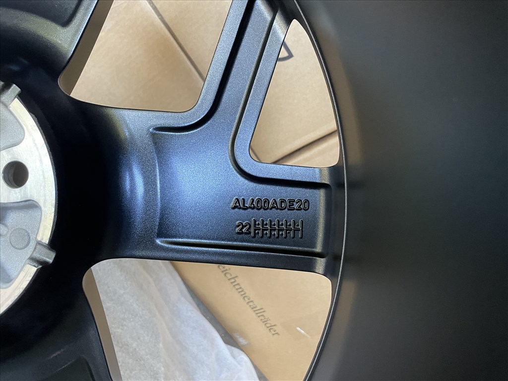 HYUNDAI IONIQ 5 IONIQ 6 vadonatúj gyári 20” alufelni garnitúra ELADó! 5. kép