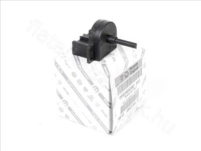 Fűtéskapcsoló - MAREA, BRAVO, STILO, BRAVA, DOBLO, PUNTO - 82486392 -  - FIAT eredeti Eredeti új 82486392