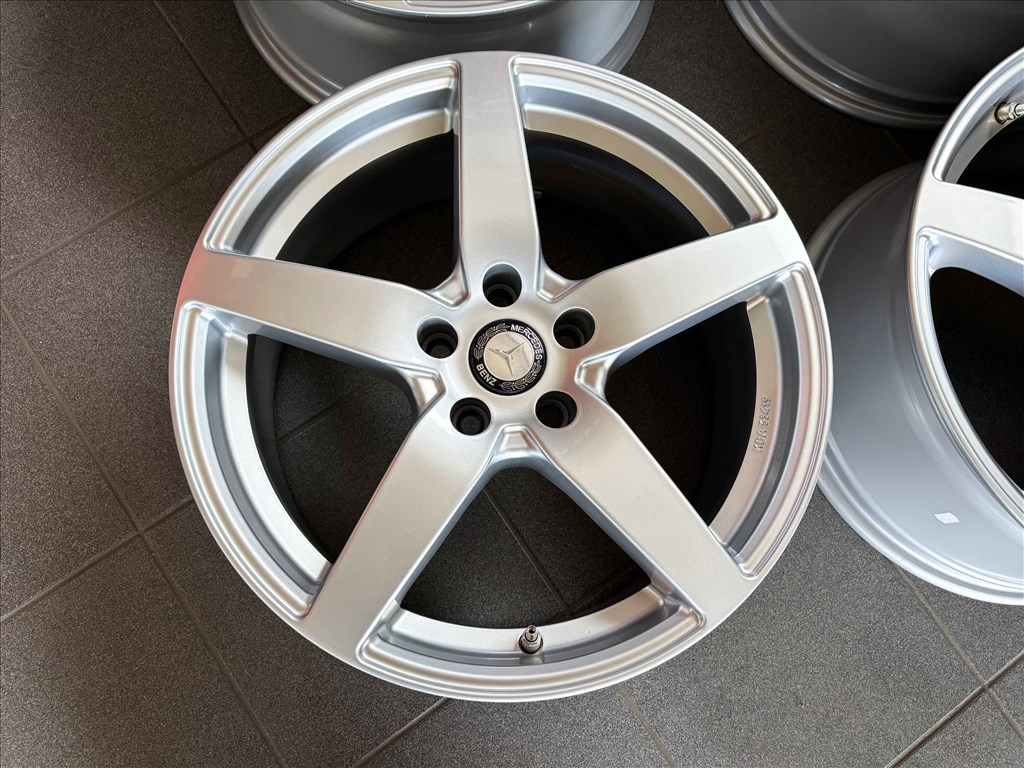 Mercedes 18" kétszéles alufelni eladó 18 coll 5x112 W212 W213 W205 1. kép