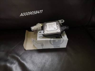 Mercedes G-osztály W461, W462, W463 Nox-szenzor a0009058411