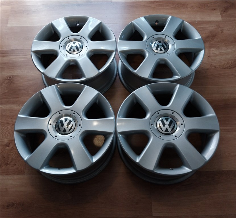 5x112 16" VW Hockenheim gyári alufelni garnitúra /Golf, Jetta, Touran 2. kép