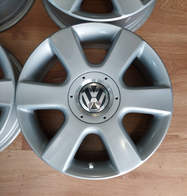 5x112 16" VW Hockenheim gyári alufelni garnitúra /Golf, Jetta, Touran 5. kép
