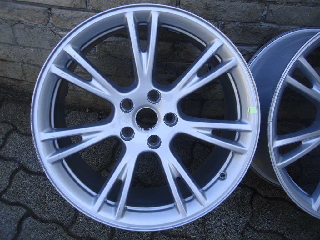 Tesla Model Gyári 19-es Alufelni 1188222-00-C 19Jx9,5 ET45 3. kép