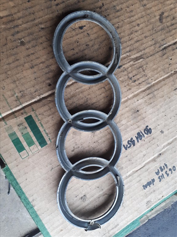 Audi 80 (B2 - 81) első embléma  2. kép