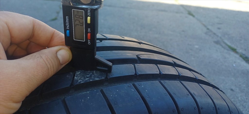  18" Nyári garnitúra eladó 7. kép