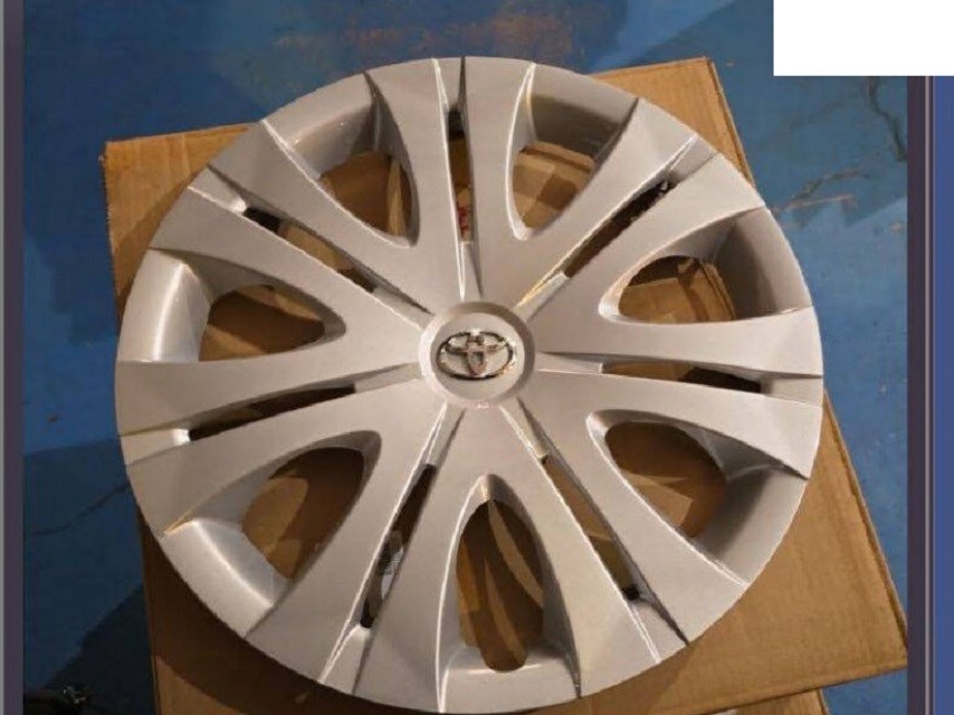 Toyota Corolla (E120/E130) Dísztárcsa  4260202250 1. kép