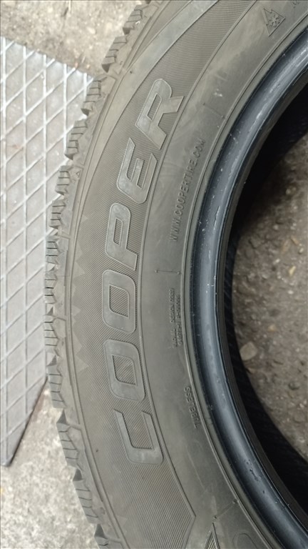  215/6517" használt Cooper téli gumi gumi 5. kép