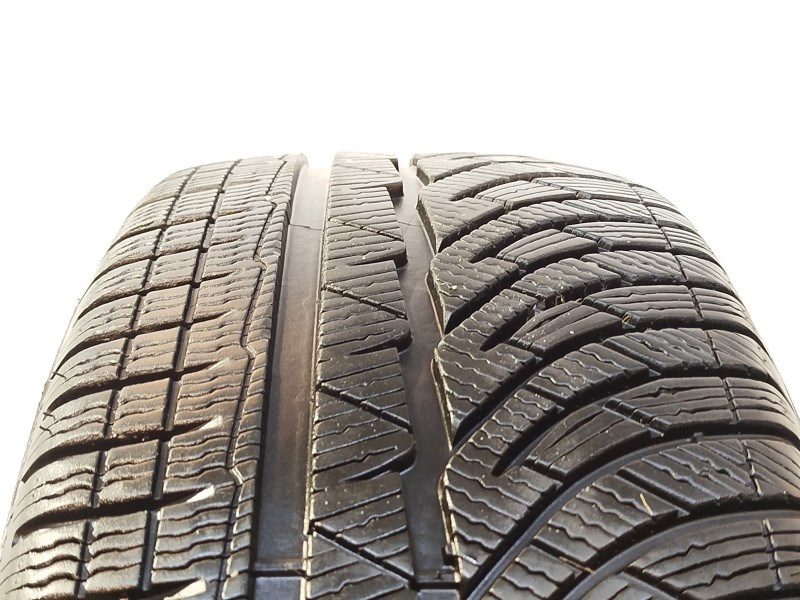 Michelin Pilot Alpin PA4 235/45 R18  1. kép