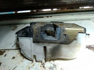 Volkswagen Golf III Jobb első Ajtózár *57587* 1h1837016 2. kép