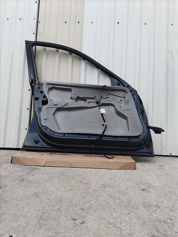 BMW 5-ös sorozat E60/E61 Bal első Ajtó 2882 5. kép