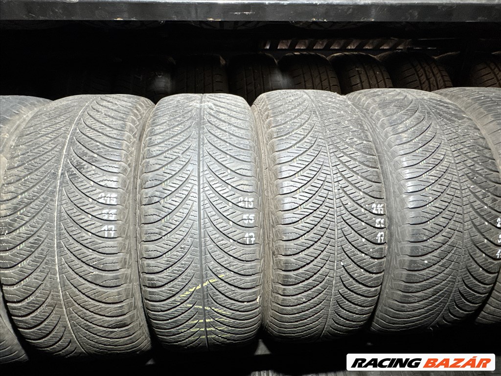 215/55 R17 Goodyear Vector 4Seasons 94V | 6mm l 4db l DOT0820 1. kép