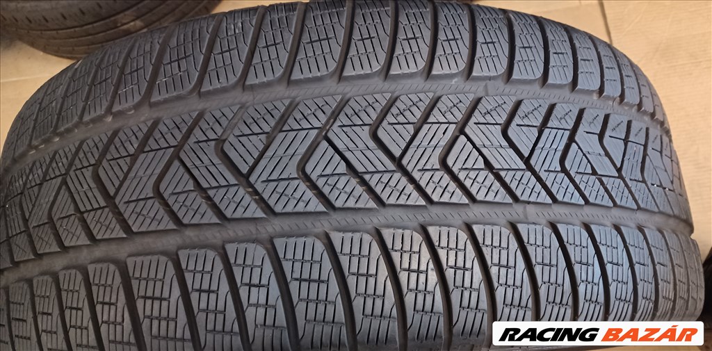 Mercedes AMG W293 Eqc 5x112 7,5-8x19 235/55-255/50 R19 téli gumikkal 9. kép