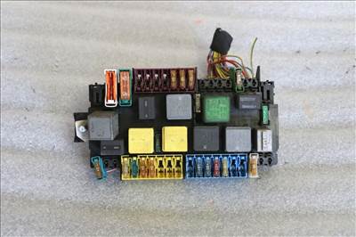 Mercedes B-osztály W246 Relé tábla  a2469067100