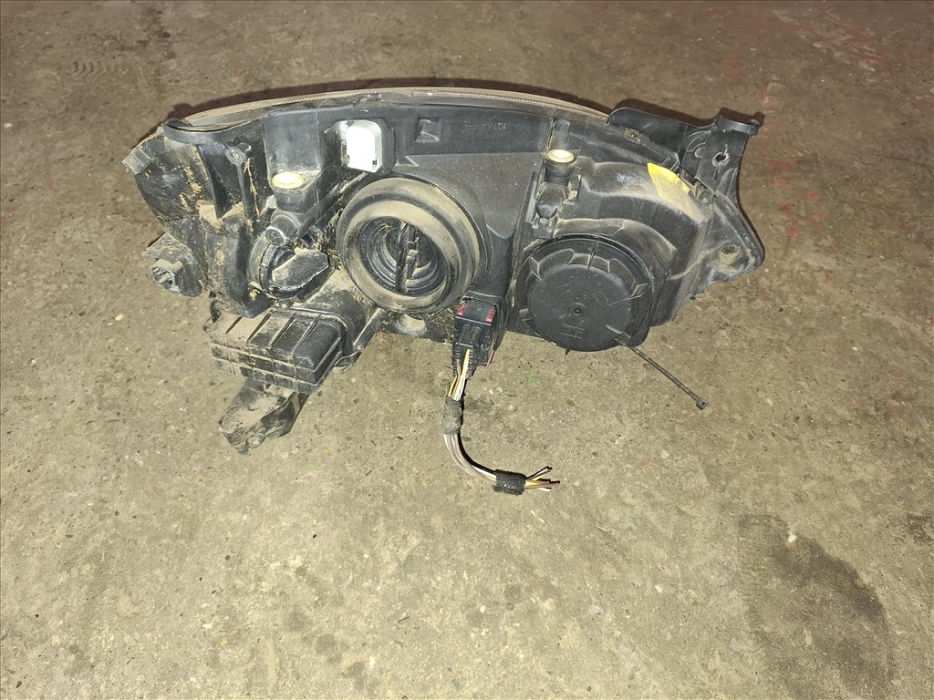 Opel Corsa C 1.0 z10xep motorvezérlő és apróságok  2. kép