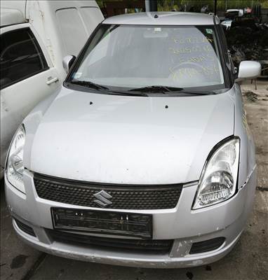 2005 Suzuki Swift 1.3 GLX benzin, manuális - BONTÁS!