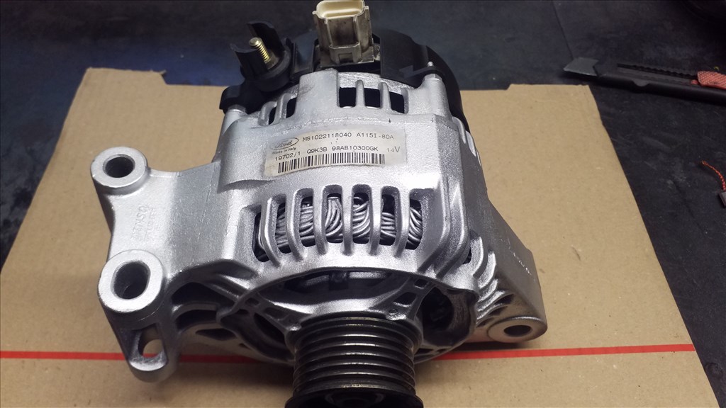 FordFocusBenzin.Mk1-2.Marelli Felujitott Generátor 98ab10300gk0 1. kép