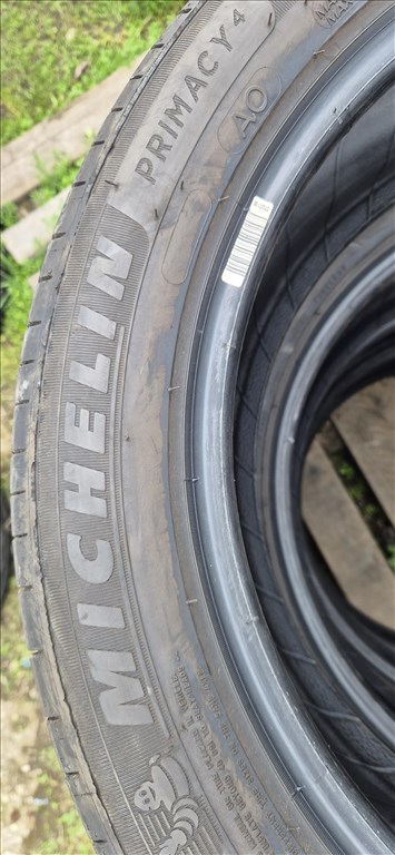  215/5018" újszerű Michelin nyári gumi  9. kép