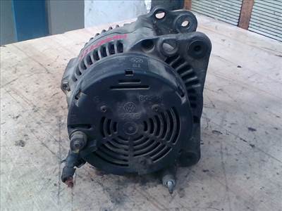 VOLKSWAGEN vento generátor.benzines