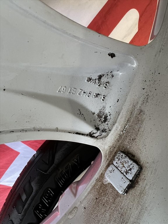  Mercedes Gyári 5X112 255/50R19 jó Taurus gumikkal 5. kép