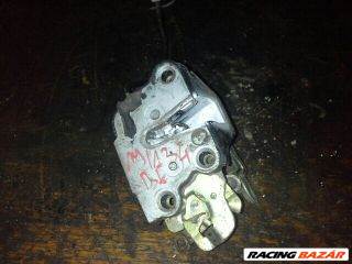 Suzuki Swift II Bal első Ajtózár *68299*