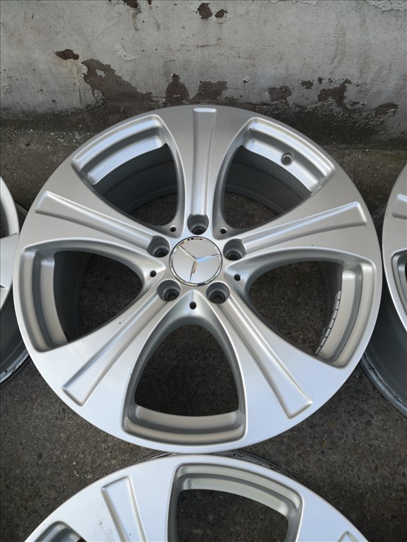 5x112 18 Gyári Merci alufelni 115000ft a 4db/254/ 2. kép