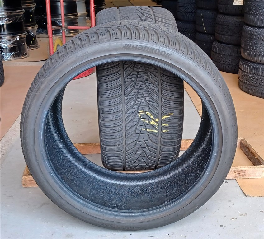 Hankook Winter Icept Evo3 295/30 R20 téli gumik 2db 4. kép