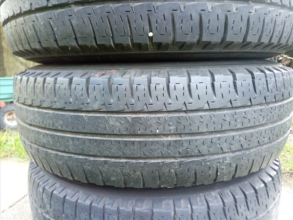  225/75 r16C  használt Michelin négyévszakos gumi (KISTEHER) 3. kép