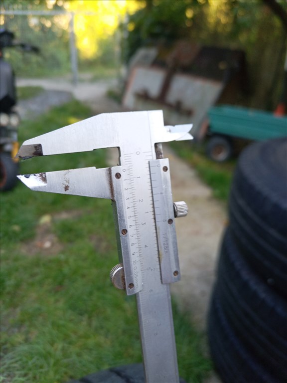  225/75 r16C  használt Michelin négyévszakos gumi (KISTEHER) 8. kép