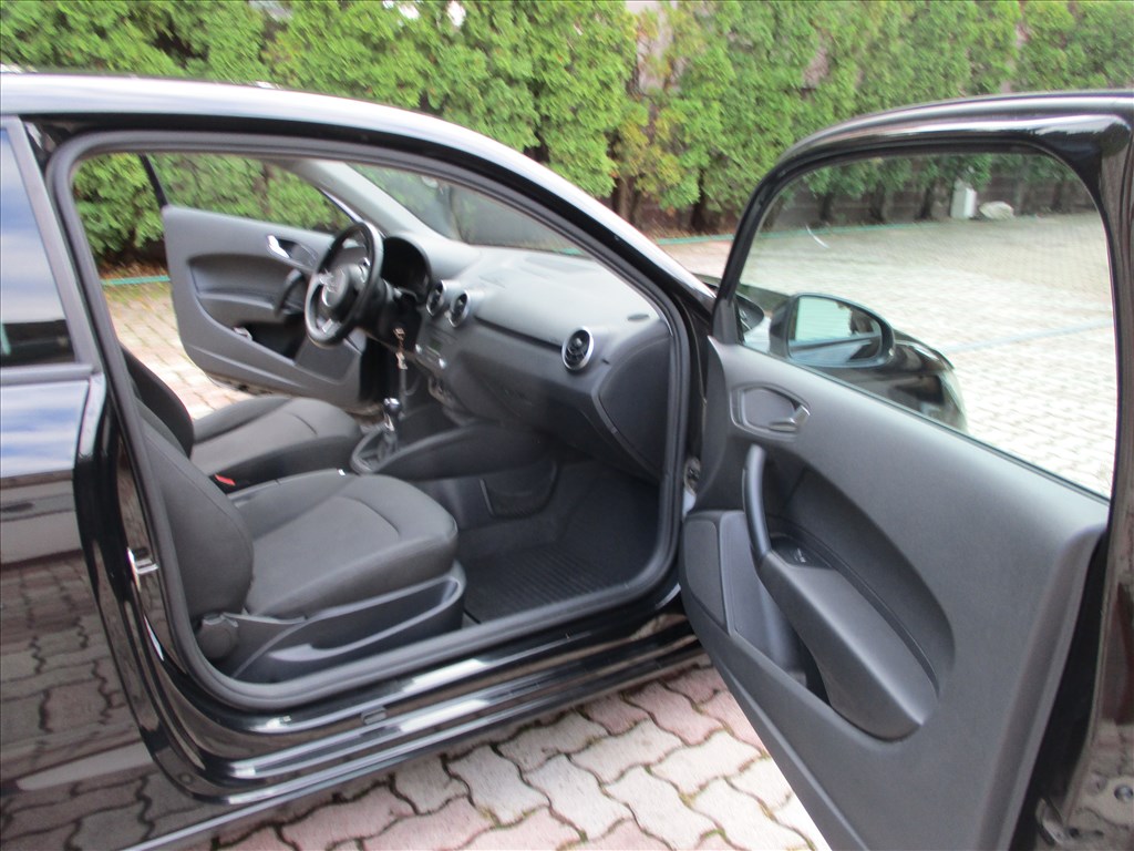 Eladó Audi A1 1.6 TDI (1598 cm³, 105 PS) (8X) 6. kép