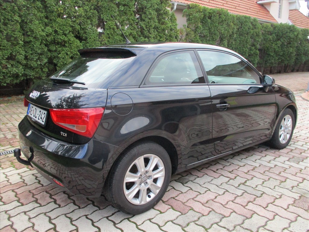 Eladó Audi A1 1.6 TDI (1598 cm³, 105 PS) (8X) 12. kép