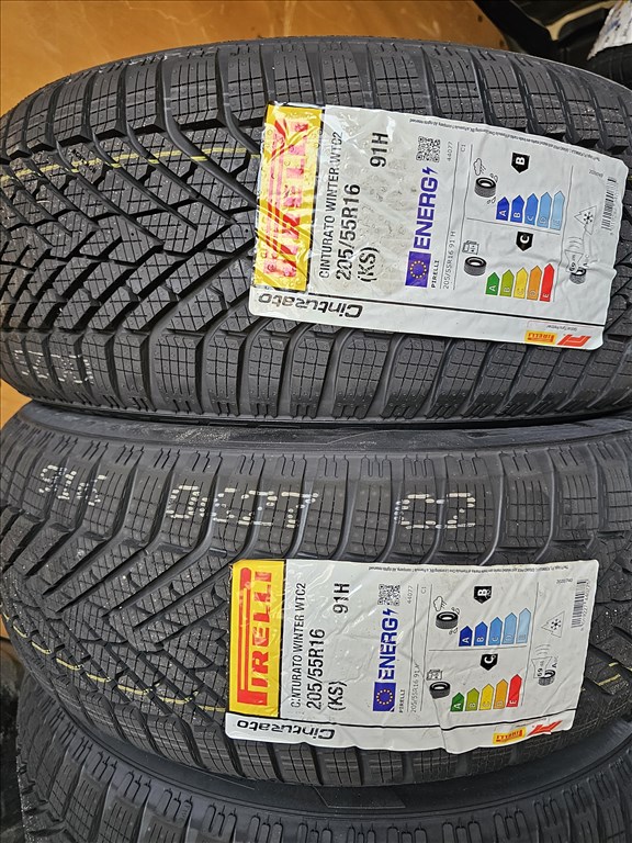  205/5516" új Pirelli téli gumi gumi 2. kép