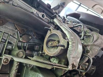 Mercedes 250 benzin Turbo a2710903480