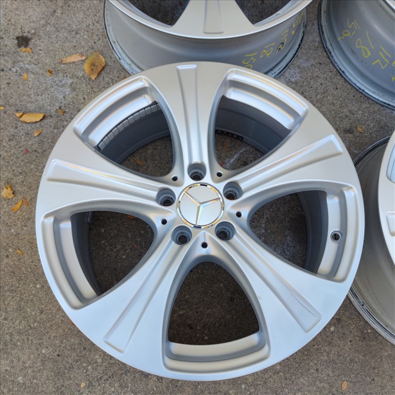 5x112 18 Gyári Merci alufelni 150000ft a 4db/333/ 3. kép