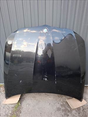 BMW e90 E91 facelift lci géptető 